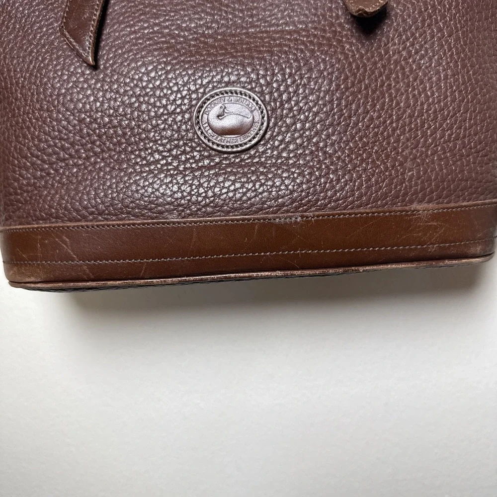 Vintage Dooney‎ & Bourke All-Weather Leather Purse Handbag Saddle Brown